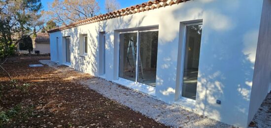maison nans les pins