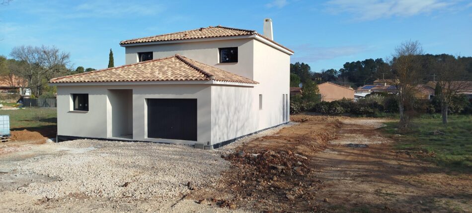 Maison 100% personnalisée – 170² – Bras (83149) 