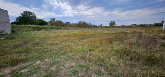 Terrain à bâtir à Saintes-Maries-de-la-Mer, Provence-Alpes-Côte d'Azur