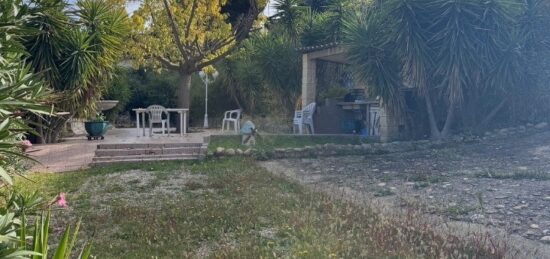 Terrain à bâtir à Saint-Mitre-les-Remparts, Provence-Alpes-Côte d'Azur