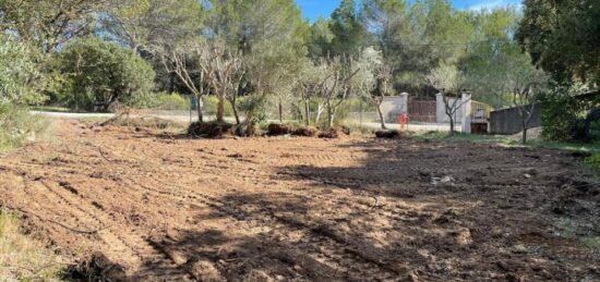 Terrain à bâtir à Lambesc, Provence-Alpes-Côte d'Azur