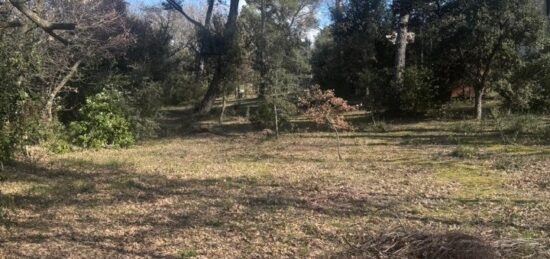 Terrain à bâtir à La Roque-d'Anthéron, Provence-Alpes-Côte d'Azur
