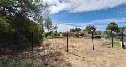 Eyguières Terrain à bâtir - 2320575-3643annonce2202510297T3t0.jpeg Azur & Constructions