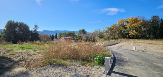 Terrain à bâtir à Cadenet, Provence-Alpes-Côte d'Azur