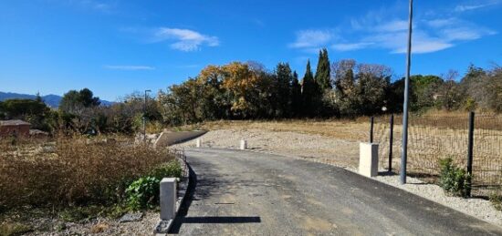 Terrain à bâtir à , Vaucluse