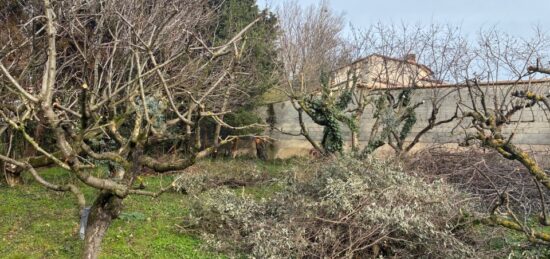Terrain à bâtir à Cabannes, Provence-Alpes-Côte d'Azur