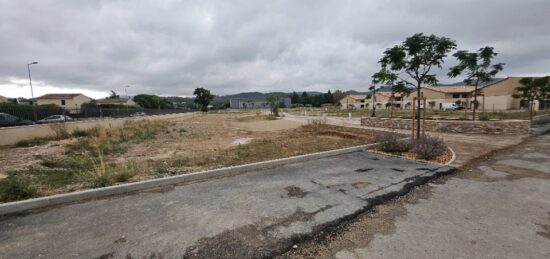 Terrain à bâtir à Peyrolles-en-Provence, Provence-Alpes-Côte d'Azur
