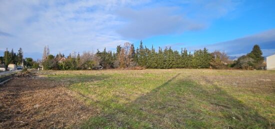 Terrain à bâtir à Sénas, Provence-Alpes-Côte d'Azur