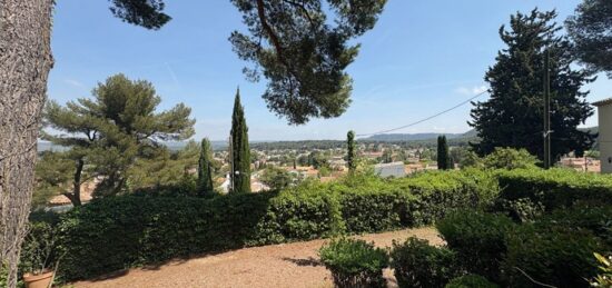 Terrain à bâtir à Velaux, Provence-Alpes-Côte d'Azur